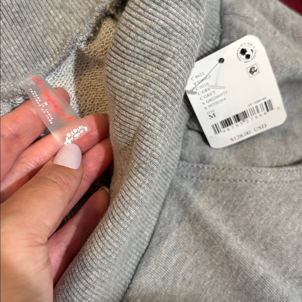 Free People Gray Jogger Sweatpants NWT size medium - Picture 9 of 9